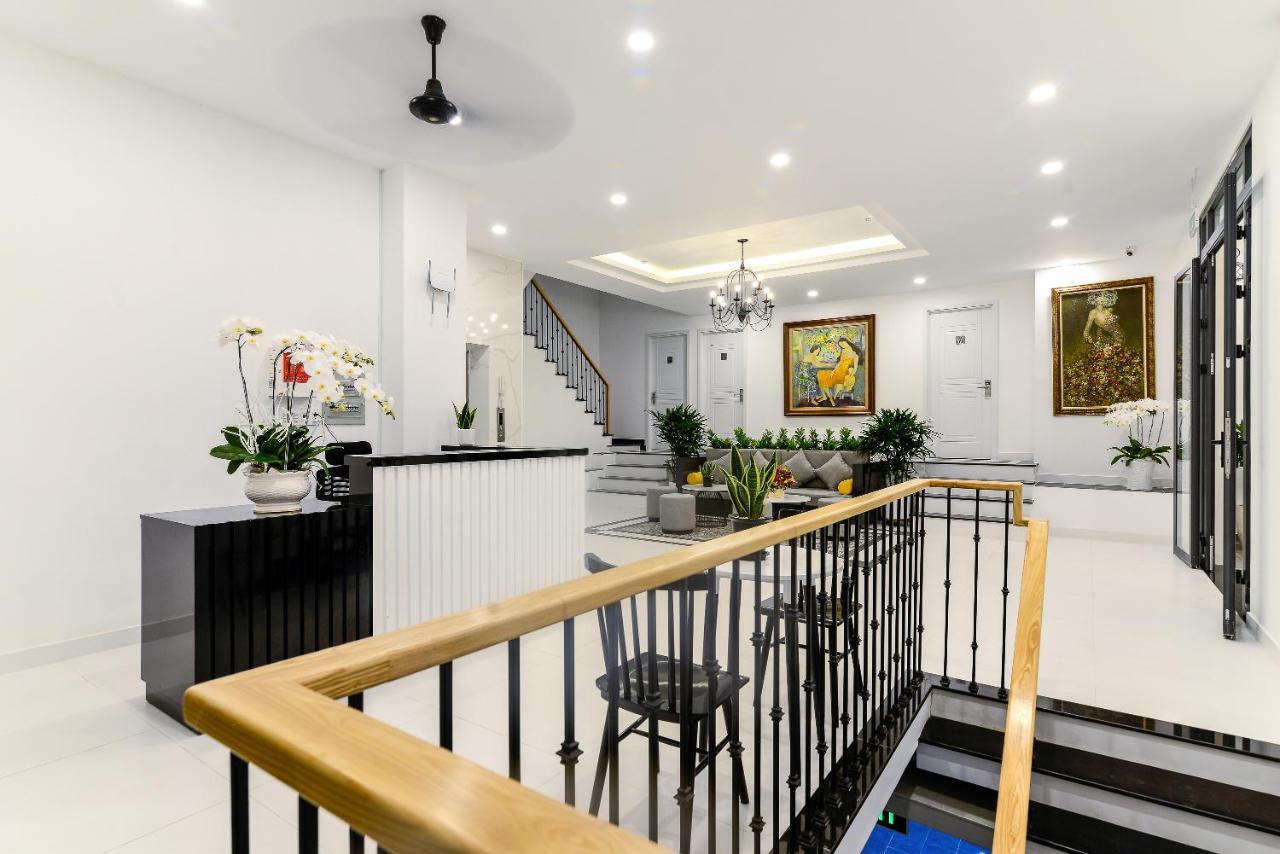 Cozrum Homes The Gallery Residence Хошимин Экстерьер фото
