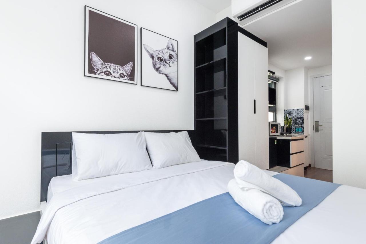 Cozrum Homes The Gallery Residence Хошимин Экстерьер фото