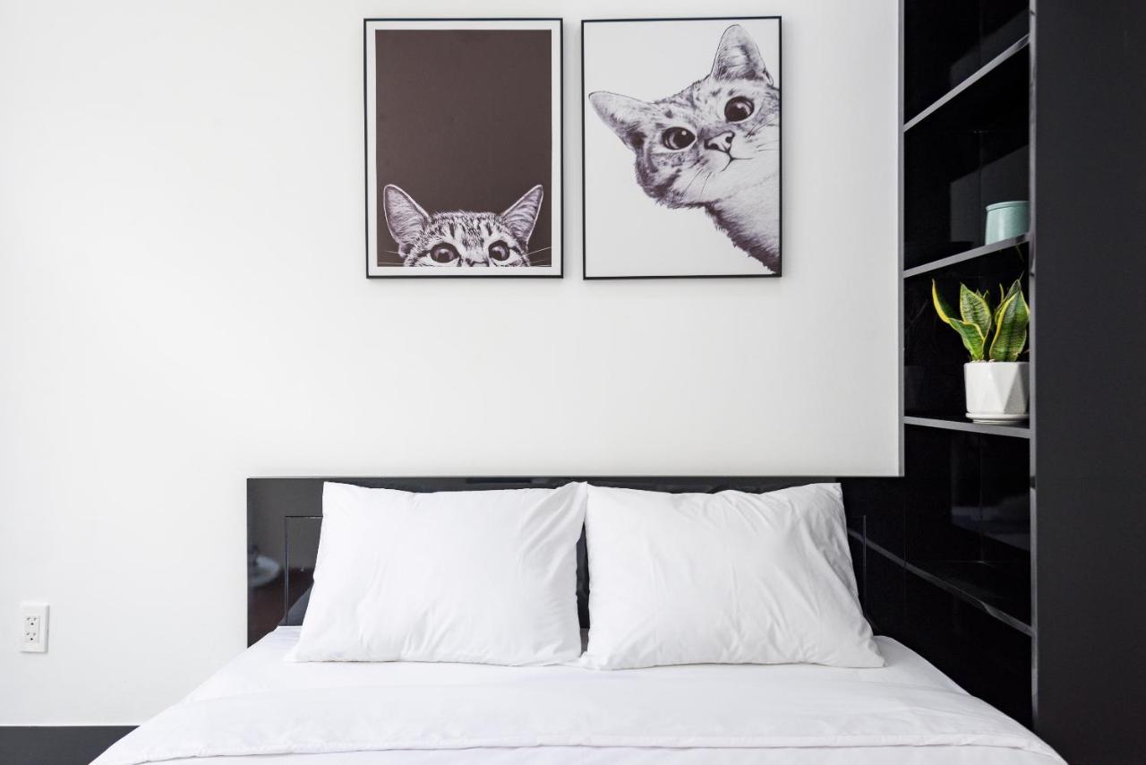 Cozrum Homes The Gallery Residence Хошимин Экстерьер фото