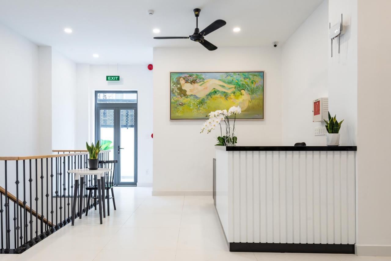 Cozrum Homes The Gallery Residence Хошимин Экстерьер фото