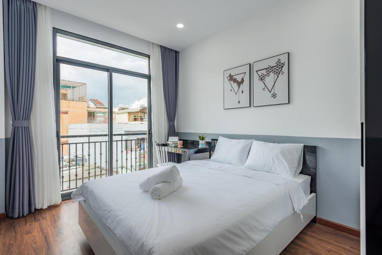 Cozrum Homes The Gallery Residence Хошимин Экстерьер фото